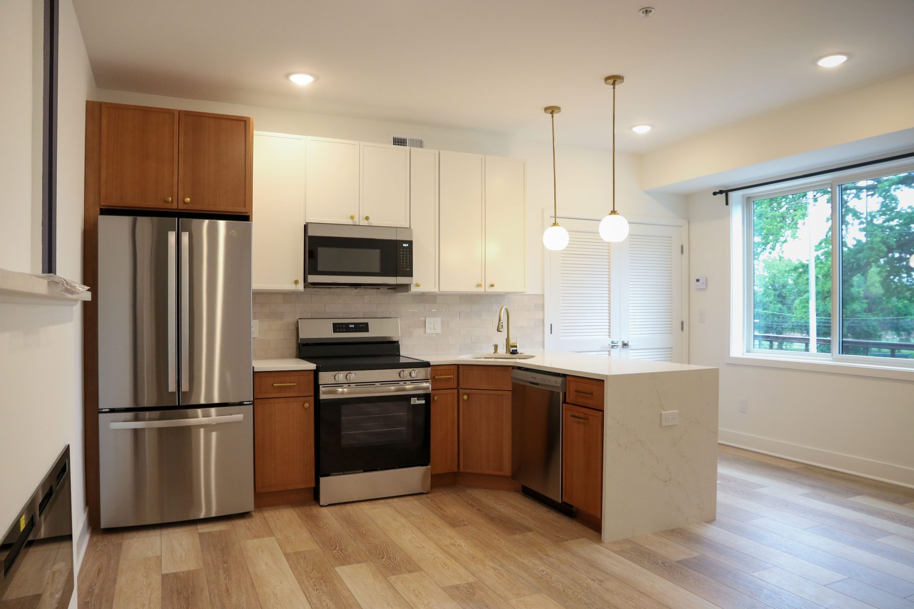 Chester project detail showing finished countertop and backsplash