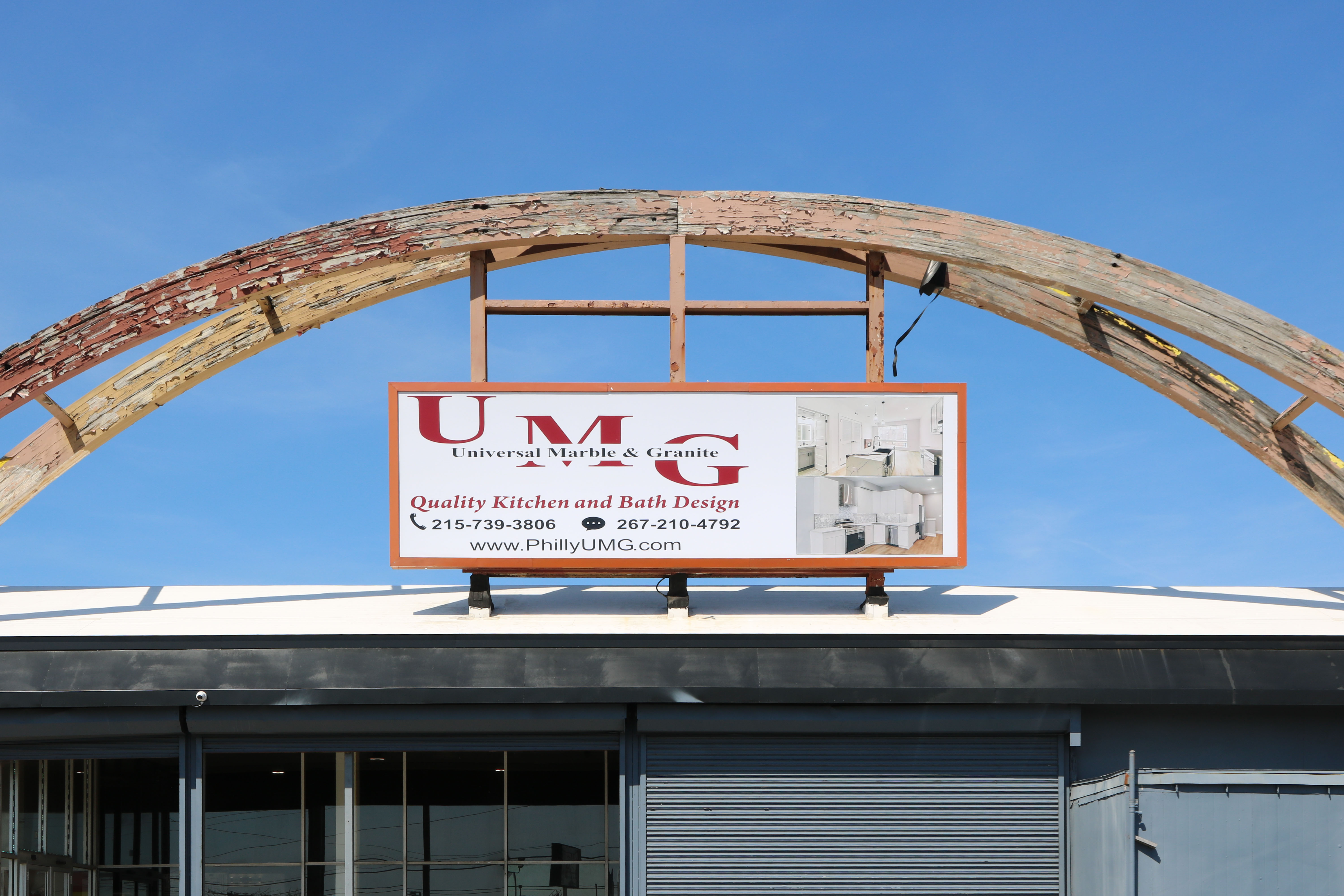 Universal Marble & Granite showroom or kitchen project